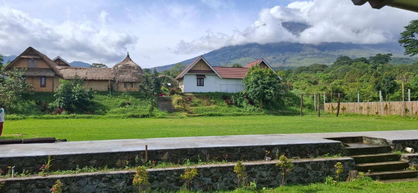 Bale Gantar Country house