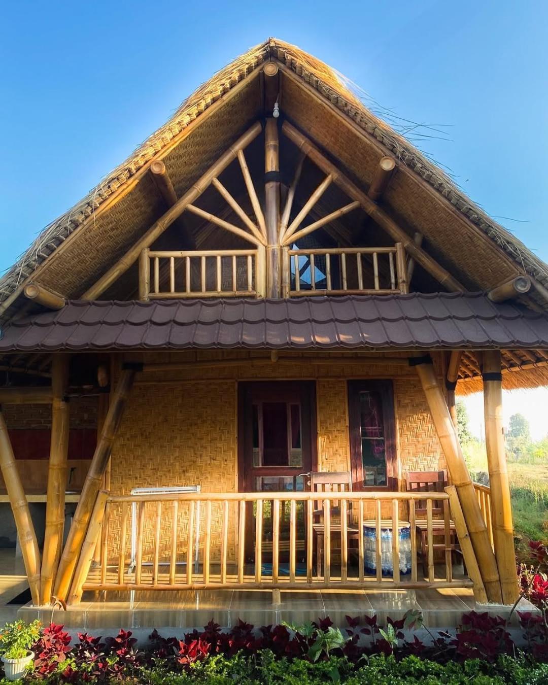 Bale Gantar Country house